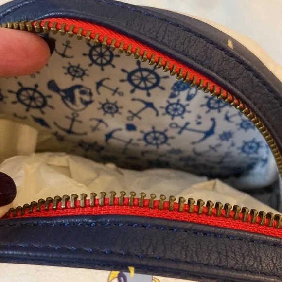 Loungefly FINDING NEMO DisneyPixar Nemo &  Friends 💙 Limited Edition 💙 NWOT - Picture 8 of 9